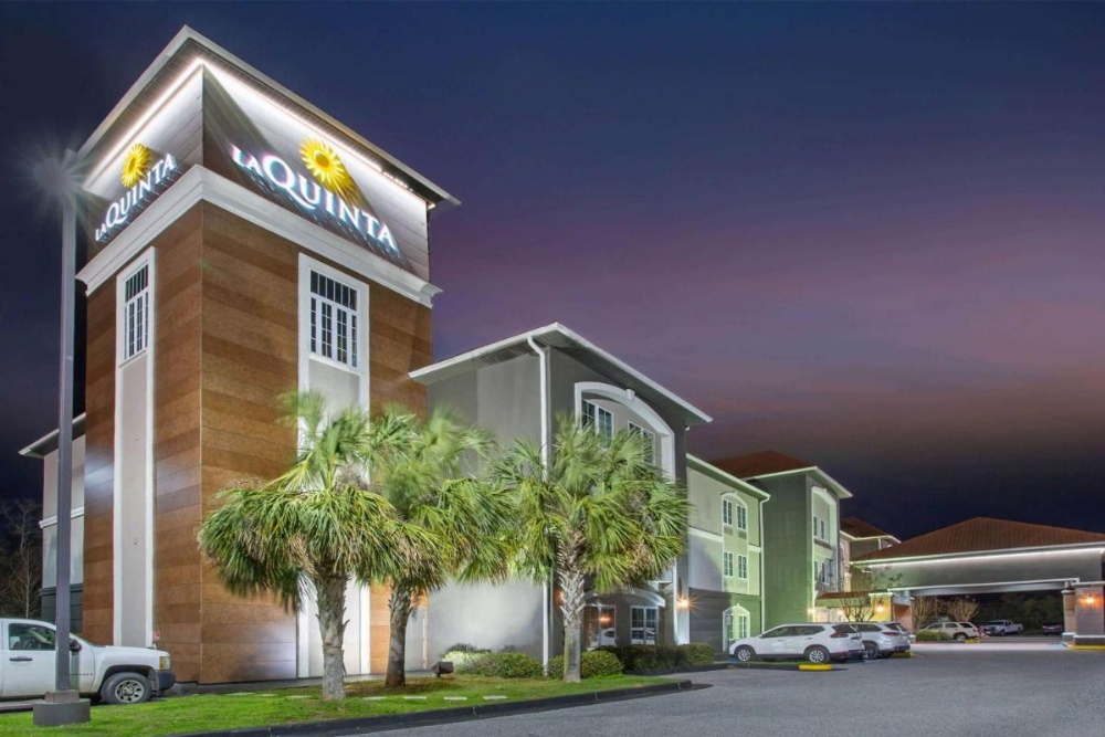 La Quinta Inn & Suites by Wyndham Mobile - Tillman's Corner Image 10