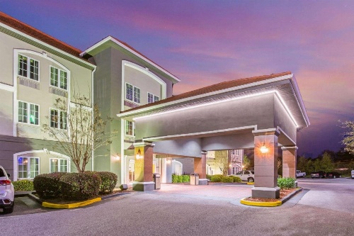 La Quinta Inn & Suites by Wyndham Mobile - Tillman's Corner image 29