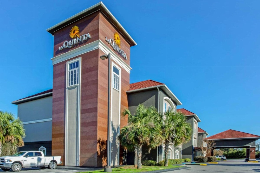 La Quinta Inn & Suites by Wyndham Mobile - Tillman's Corner Image 30